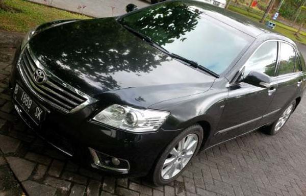 Rental Mobil Camry Manado