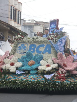Tomohon International Flower Festival 2024